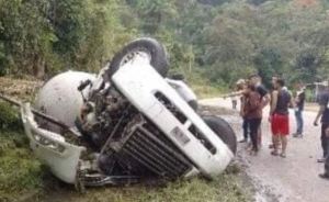Recuperaron el cadáver del conductor de una gandola de Pdvsa accidentada en Táchira