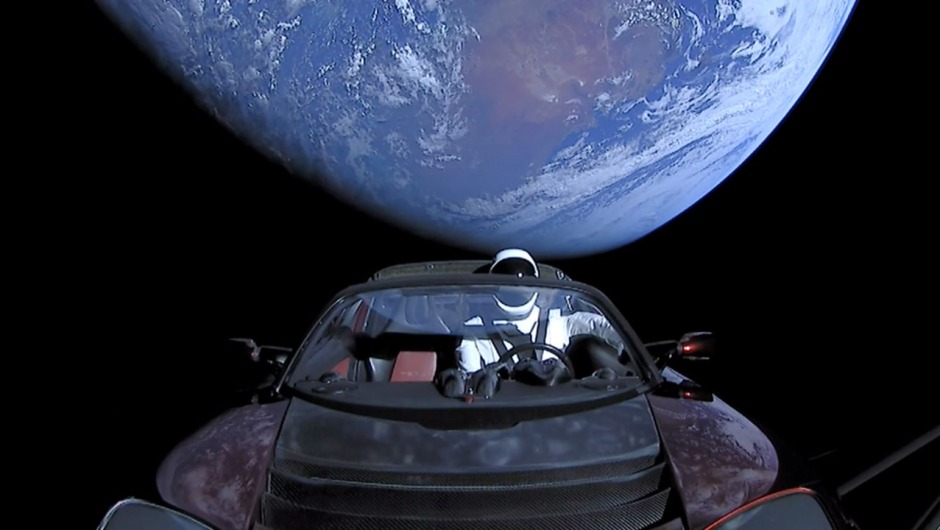 SpaceX lanzó un deportivo Tesla al espacio hace cinco años: Dónde está ahora