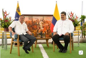 Colombia and Venezuela sign deal to revive trade
