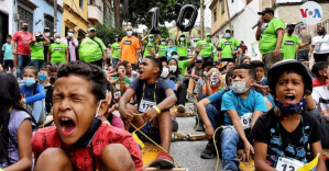 Un juego tradicional transforma la vida de los niños en las barriadas de Caracas