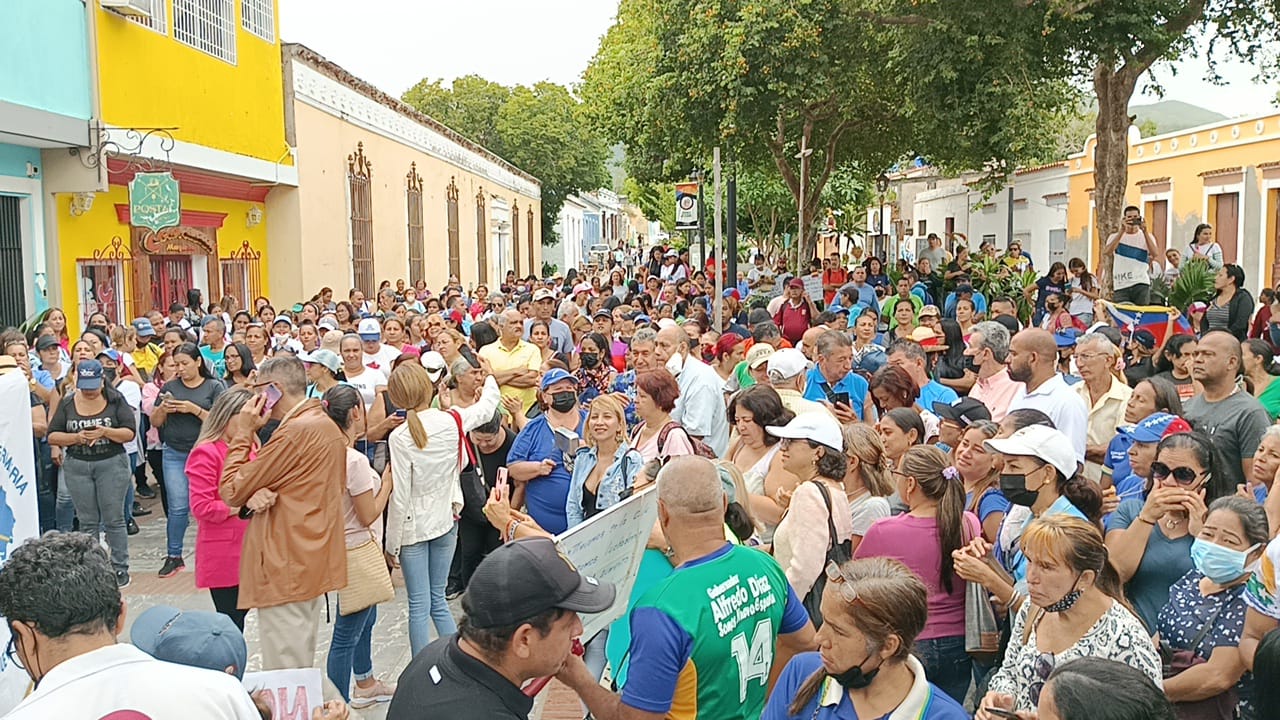 Docentes de Nueva Esparta denuncian terrorismo laboral de la Zona Educativa para que cesen protestas