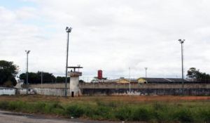 Extorsión en las cárceles venezolanas: pagar o comer de la basura