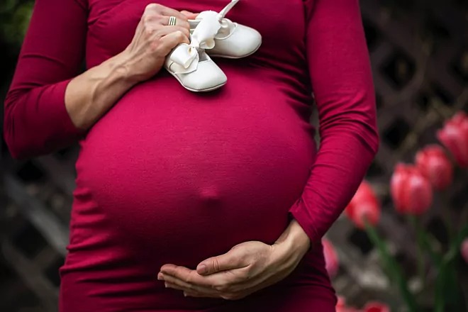 El nuevo programa en Filadelfia para otorgar mil dólares al mes a las embarazadas