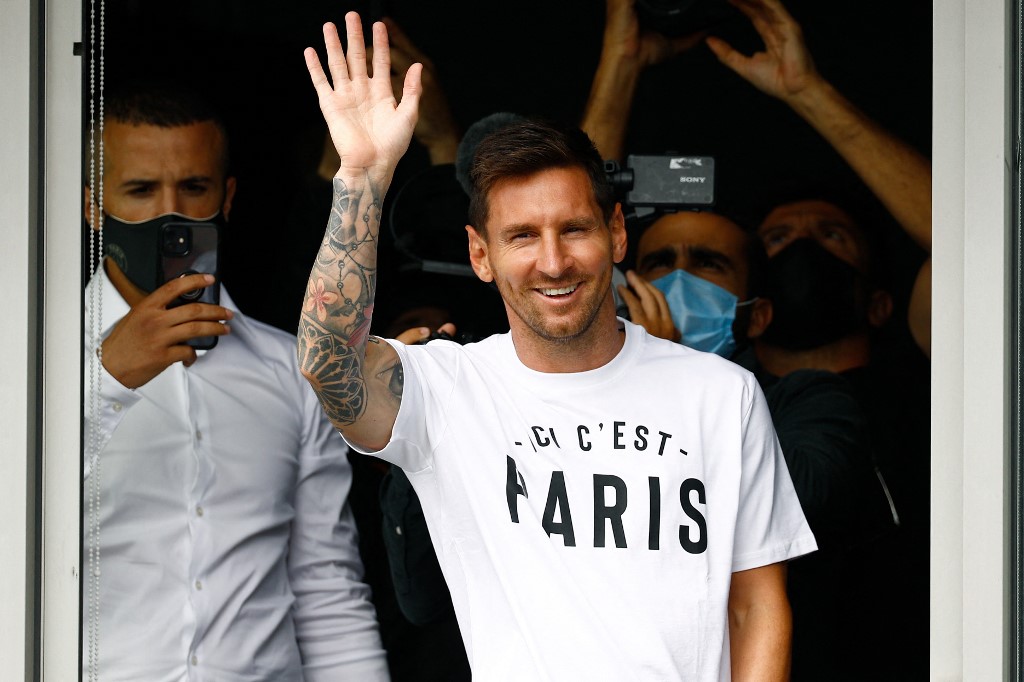 El Camp Nou coreó el nombre de Lionel Messi en el minuto 10 (VIDEO)