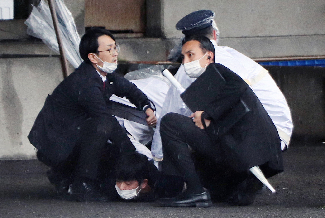 ¿Qué se sabe del supuesto atentado fallido con explosivos contra el primer ministro de Japón?