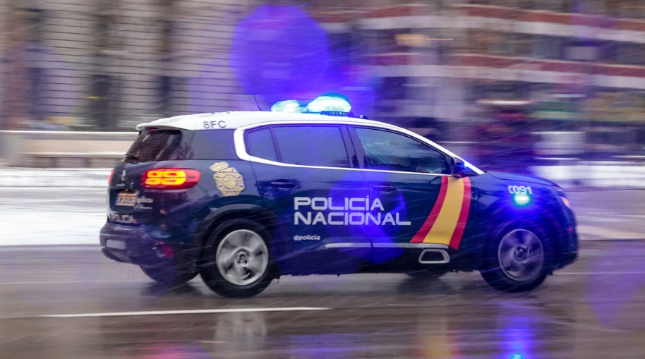 La Policía investiga una presunta agresión sexual grupal a dos chicas de 14 años en España