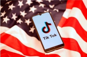 US senators defend push to give Biden new tools to ban TikTok