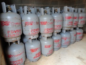 En Guasdualito más de dos mil bombonas de gas están desaparecidas y nadie da la cara