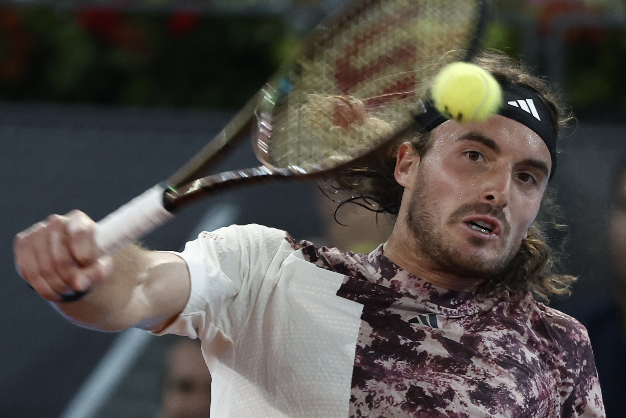 Tsitsipas vino de atrás para vencer a Dominik Thiem en el Masters de Madrid