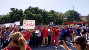 Venezuela: Oil Sector Workers Protest for Health Insurance, Higher Wages