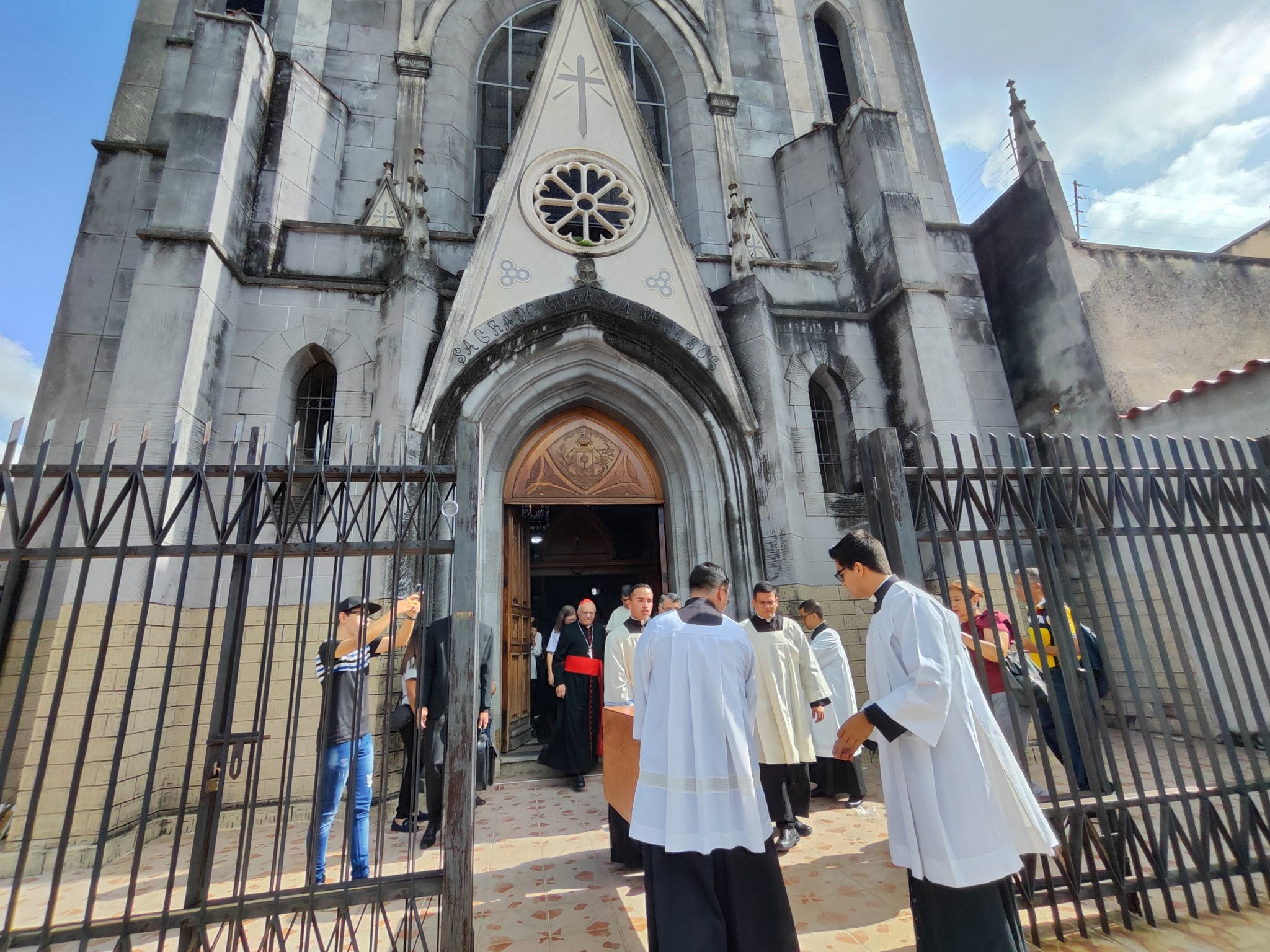 AN saluda el traslado de los restos del Siervo de Dios Monseñor Salvador Montes de Oca