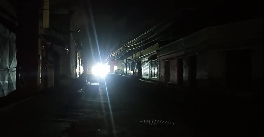 “CORTOelec” tiene como zombies a la gente de Los Pozones en Barinas: “La luz se va todos los días”