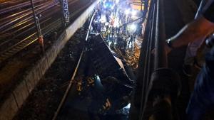 Tragedia en Italia: autobús cayó de un puente y dejó numerosas víctimas