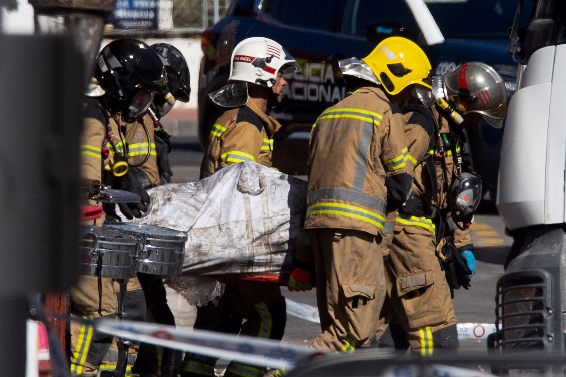 Cifra de muertos por masivo incendio en discotecas en España asciende a 13