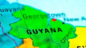 El régimen de Maduro rechaza declaraciones de Guyana sobre el referéndum (Comunicado)