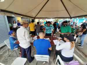 En Barinas todavía están totalizando los votos: al menos 10 centros se quedaron sin papeletas pero lograron resolver