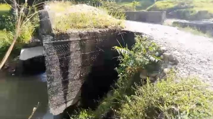 Se fracturó el gavión que sostiene el puente El Coronel de Barinas