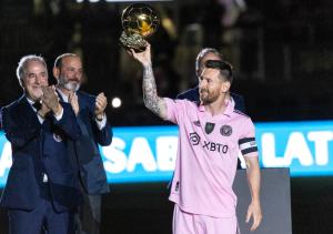 Messi prometió más éxitos para el Inter Miami tras homenaje por su octavo Balón de Oro (Fotos)