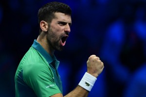 Djokovic venció a Alcaraz y se clasificó a la final del Masters ATP