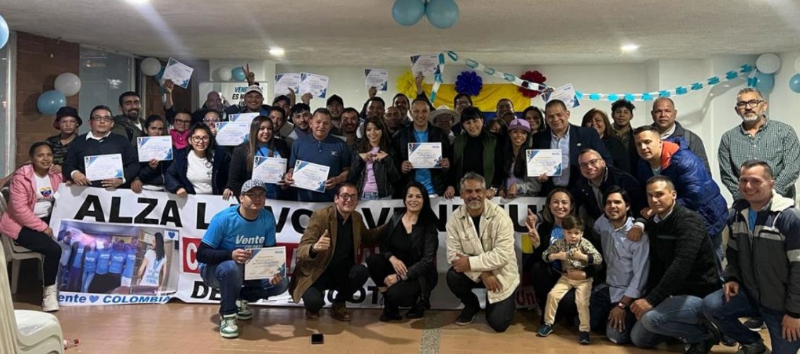 Homenaje a activistas venezolanos en Bogotá con María Corina Machado