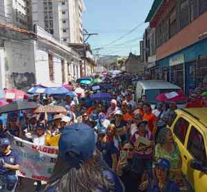 Merideños cansados de la miseria propiciada por el chavismo tomaron las calles este #23Ene (FOTOS)