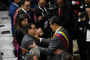 Para que se gane algo más que un “ingreso integral”, Maduro premió con nuevo cargo a Alex Saab