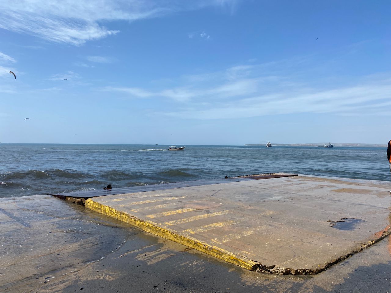 Prohíben zarpes, actividades de pesca y recreativas en Sucre por mar de fondo