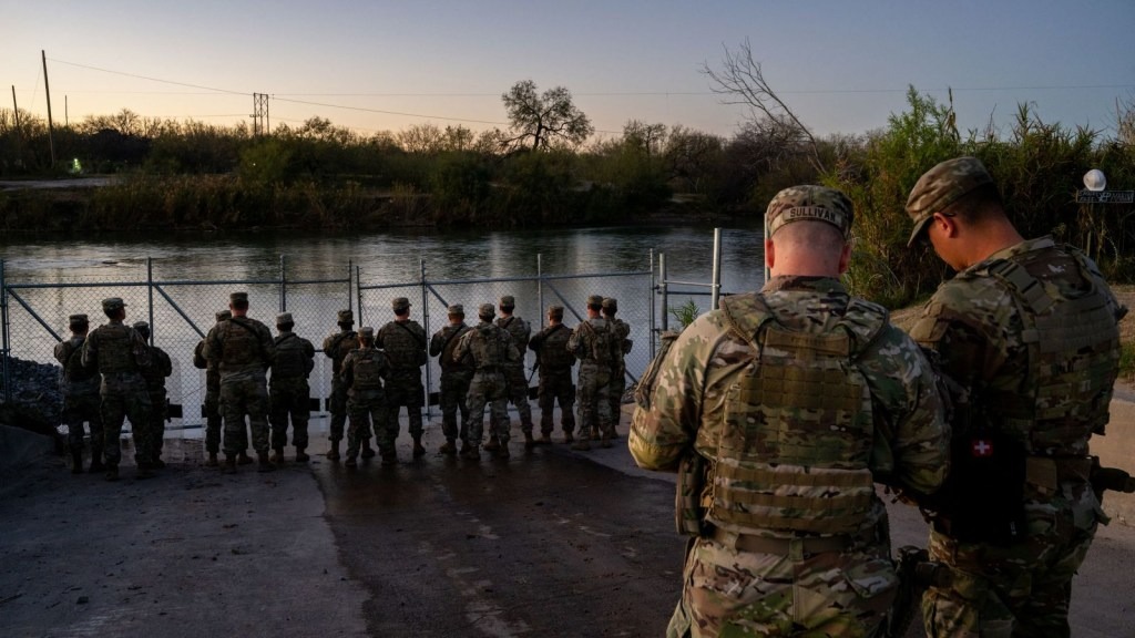 La sorprendente historia del parque de Texas que está en el epicentro de la lucha migratoria del estado