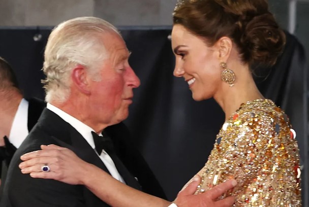 Carlos III: Estoy orgulloso de la valentía de Kate al hablar de su enfermedad