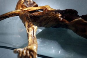 Científicos revelaron la verdad de las marcas de la momia más antigua del mundo
