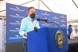 Presidente panameño viajó a EEUU para realizarse un chequeo médico debido al cáncer