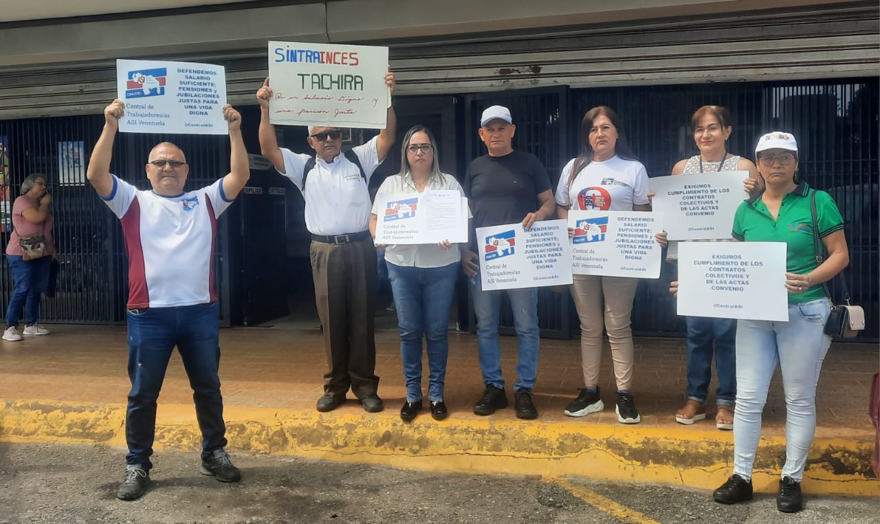 Sindicatos protestaron ante la Inspectoría del Trabajo en Táchira