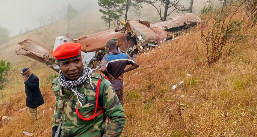Mueren el vicepresidente de Malaui y otras nueve personas en accidente de avión