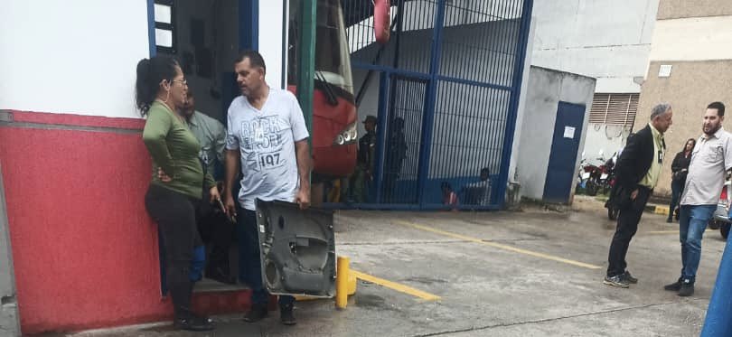 Ciudadanos que presentaron reclamos de los reos en Carabobo acabaron detenidos por la GNB
