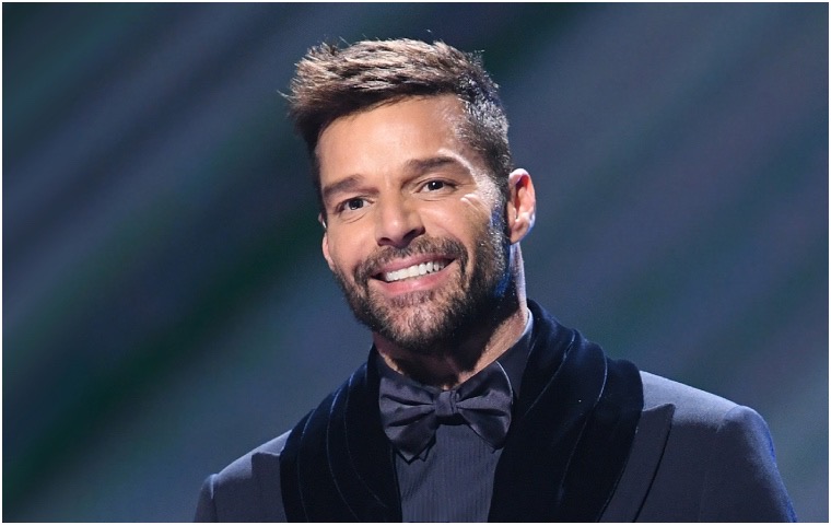 Critican a Ricky Martin por supuesto aumento en su peso