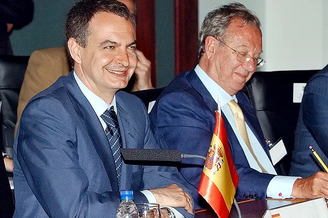 El Mundo: El embajador de Zapatero en Venezuela confiesa que cobró de Pdvsa asesorías ficticias millonarias